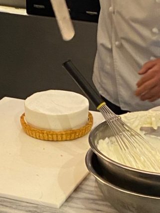 メゾンコートダジュールのケーキ作り