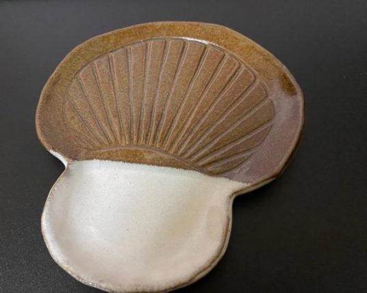 ブランデで買ったかわいい笠間焼のきのこ皿