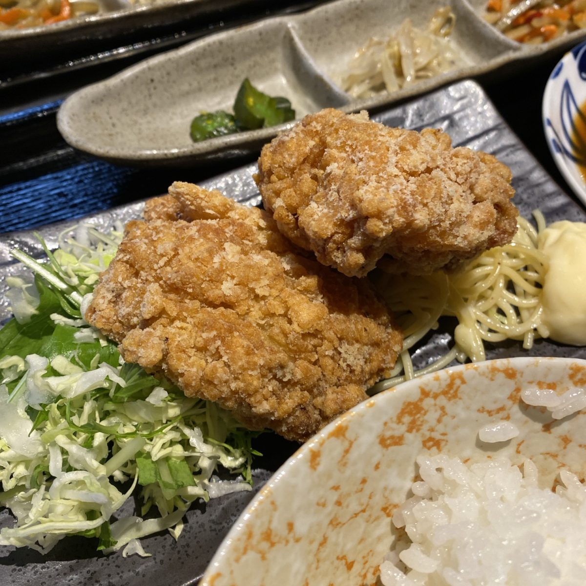 らくだ食堂のからあげ