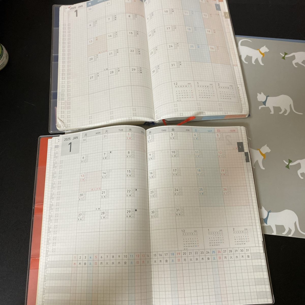 ジブン手帳とジブン手帳デイズのマンスリーページはどのあたりが違うのか？比較画像