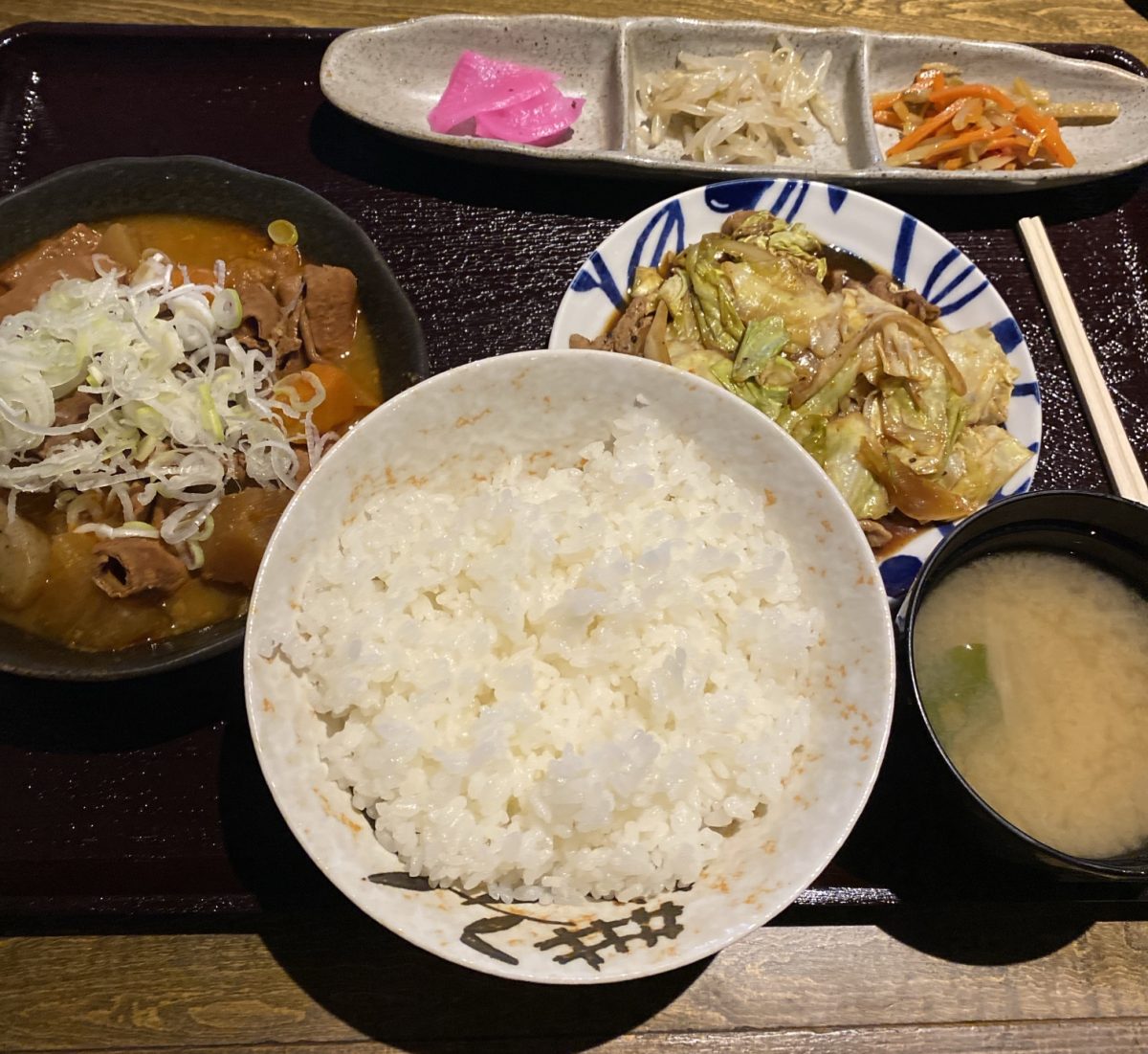 阿見にあるらくだ食堂のもつ煮は早い者勝ちの人気メニュー