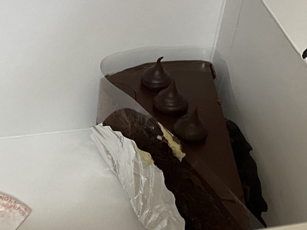 龍ヶ崎市のお菓子屋さん源内のチョコレートケーキ画像