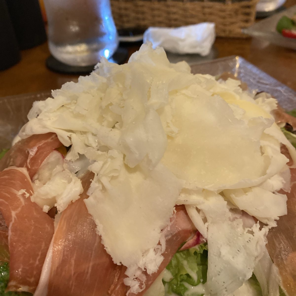 イルクオーレ ピアットスズキのサラダ