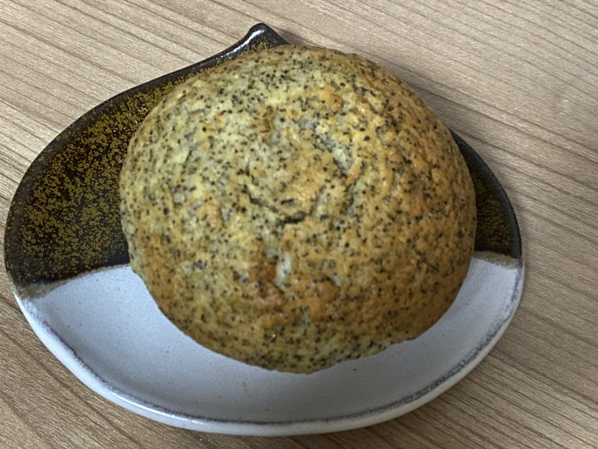 紅茶のマフィンは紅茶の風味豊かで美味しい。牛久市にあるnayaのマフィン