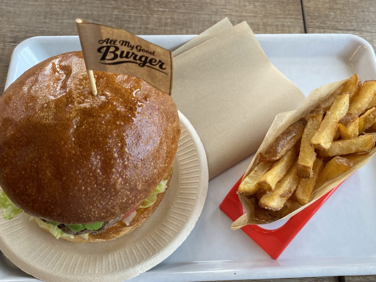 ハンバーガーはポテトセットにできる