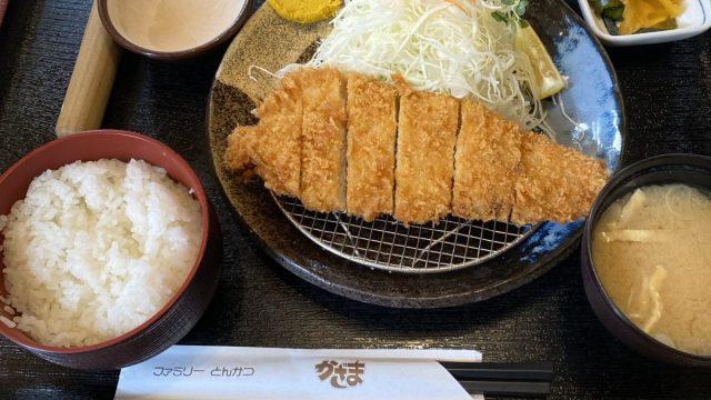 とんかつかざまの豚ロースランチ